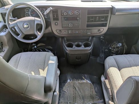 Used 2024 Chevrolet Express 3500 LT w/ LT Preferred Equipment Group RWD image 25