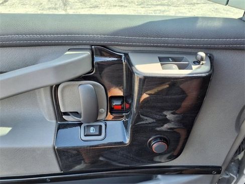 New 2025 GMC Savana 2500 w/ Driver Convenience Package image 25