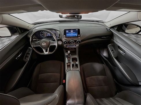 Used 2022 Nissan Sentra SR w/ Trunk Package image 29