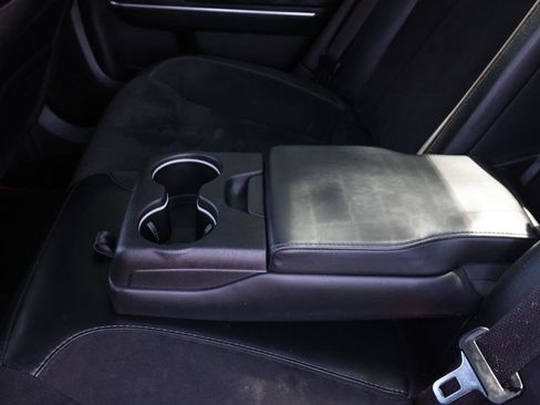 Used 2015 Dodge Charger R/T Scat Pack w/ Beats Audio Group RWD image 19