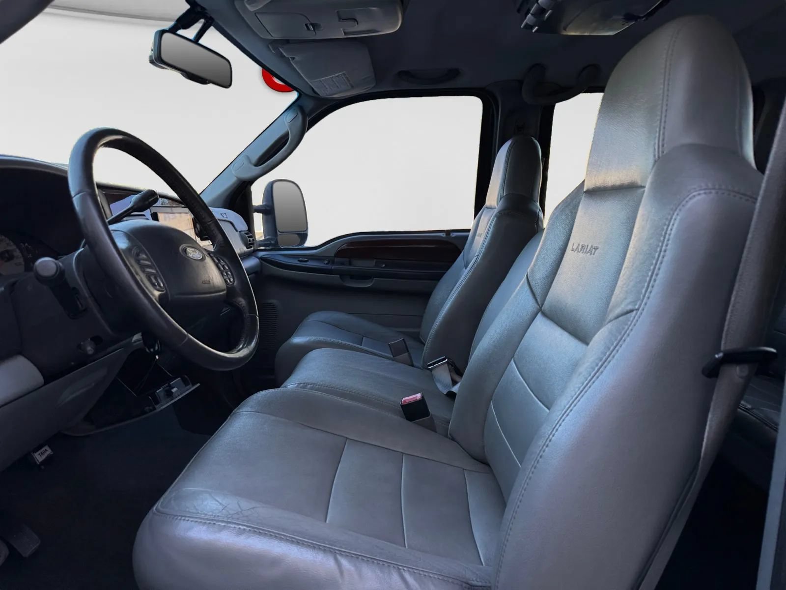 Used 2007 Ford F350 Lariat AWD/4WD image 13
