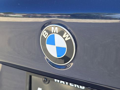Used 2021 BMW M550i xDrive w/ Dynamic Handling Package AWD/4WD image 30