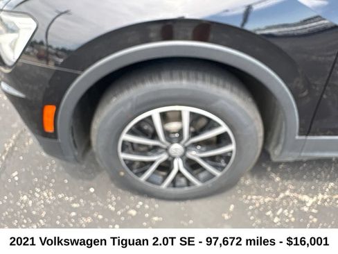 Used 2021 Volkswagen Tiguan SE FWD image 42