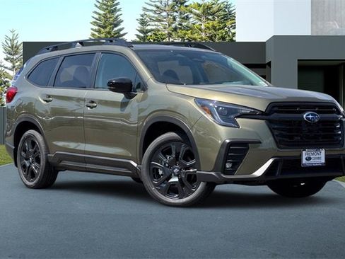 Certified 2025 Subaru Ascent Bronze Edition image 2