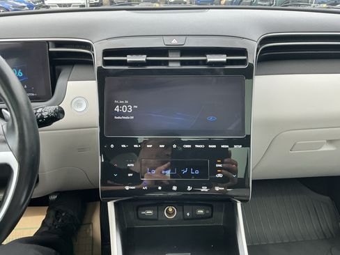 Used 2022 Hyundai Tucson Limited AWD/4WD image 21