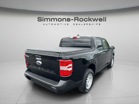 Used 2022 Ford Maverick XL FWD image 5