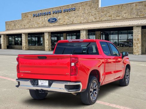 Used 2021 Chevrolet Silverado 1500 LT RWD image 5
