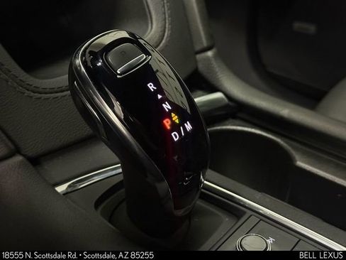 Used 2023 Cadillac XT6 Premium Luxury w/ Technology Package image 23