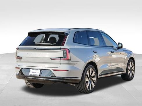 New 2025 Volvo EX90 Ultra image 4
