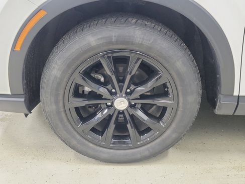 Used 2023 Honda CR-V EX image 6