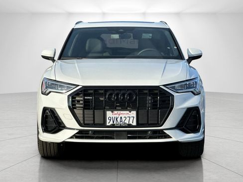 Used 2025 Audi Q3 2.0T Premium w/ Convenience Package image 8