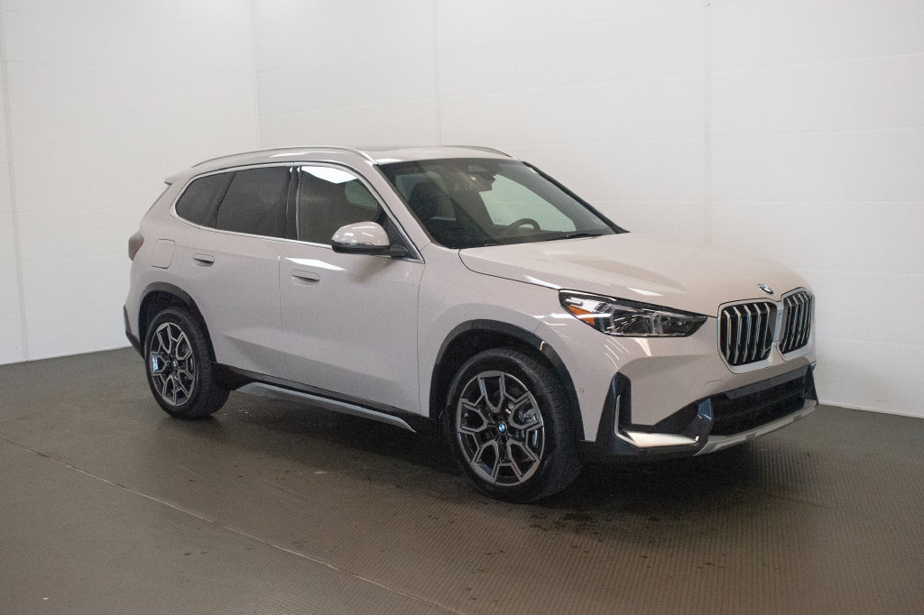 New 2027 BMW X1 xDrive28i AWD/4WD image 1