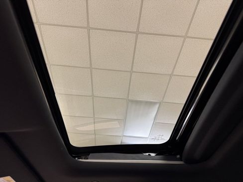 Used 2024 Honda CR-V Sport-L image 44