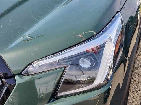Used 2023 Subaru Forester Limited AWD/4WD image 9