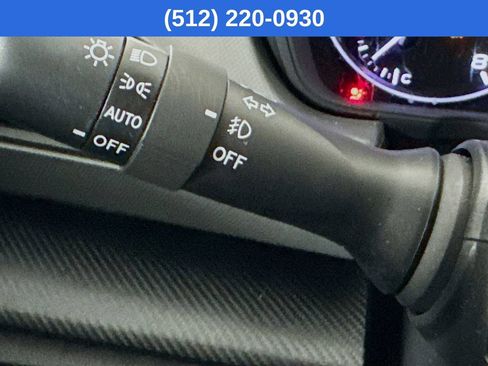 Used 2024 Subaru Crosstrek 2.5i Limited AWD/4WD image 13