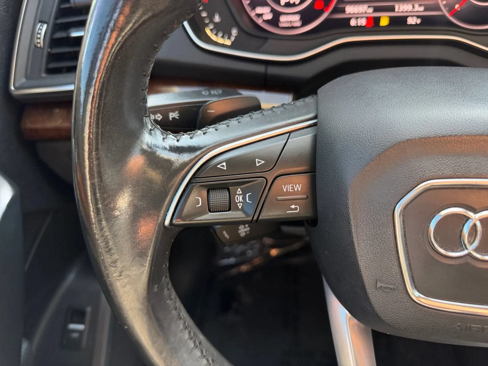 Used 2018 Audi Q5 2.0T Premium AWD/4WD image 22