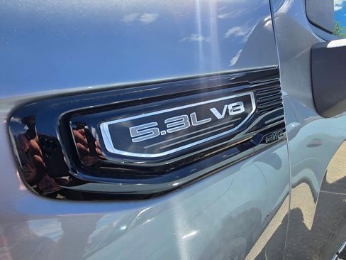 Used 2024 GMC Sierra 1500 Pro w/ Graphite Edition image 16