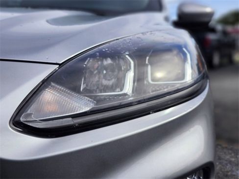 Certified 2022 Ford Escape SEL w/ Technology Package image 10