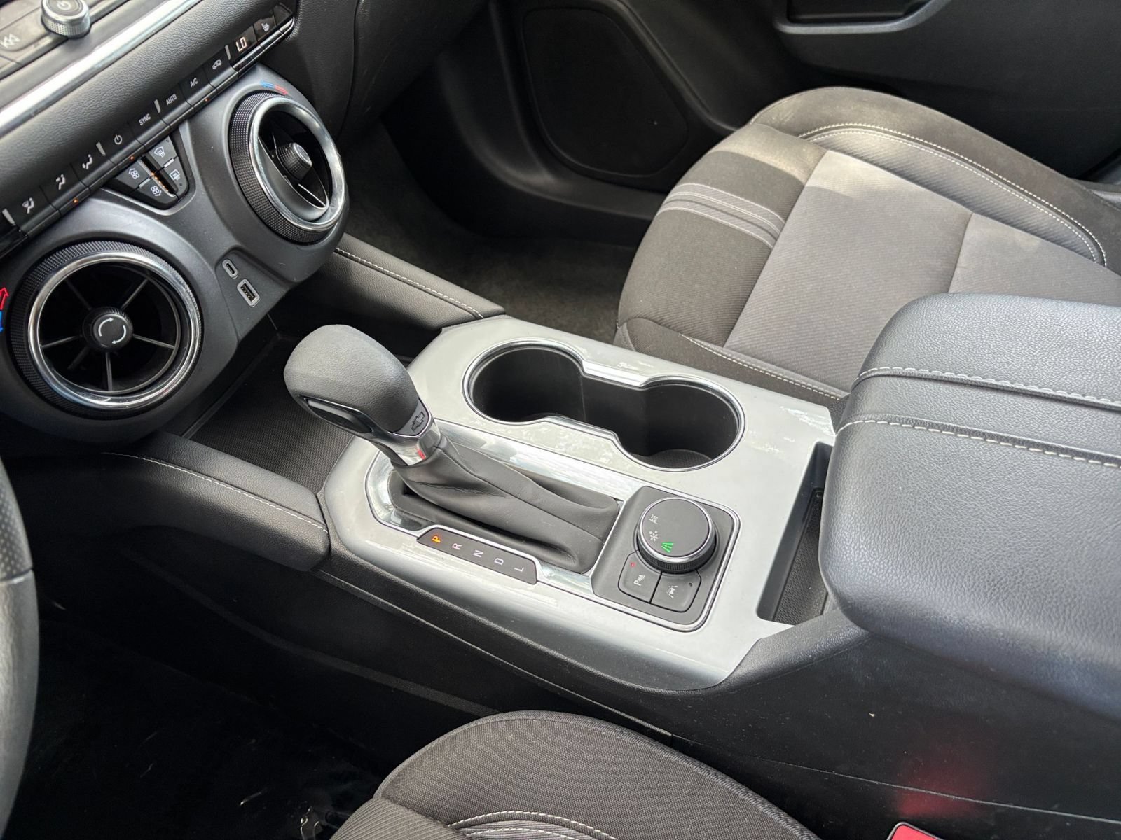 Used 2026 Chevrolet Blazer LT FWD image 41