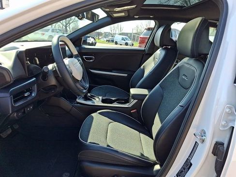 Certified 2025 Kia K4 GT-Line w/ GT-Line Sunroof Package image 11