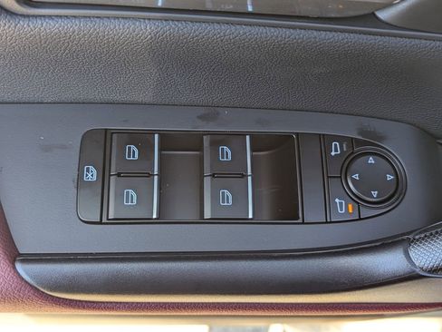 Used 2026 MAZDA CX-50 AWD 2.5 Hybrid w/ Premium Pkg image 15