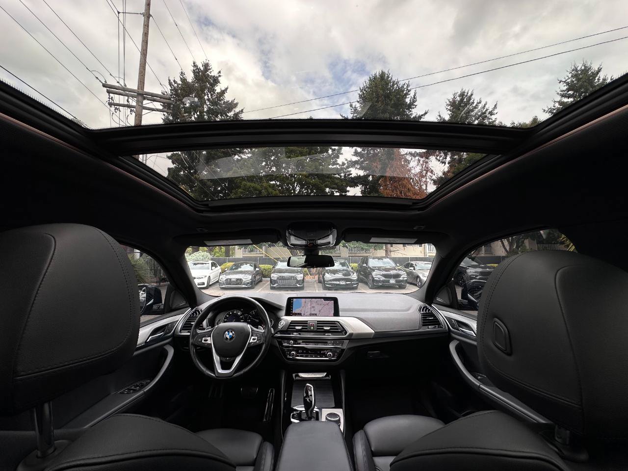 Used 2019 BMW X4 xDrive30i w/ M Sport Package 2 AWD/4WD image 21