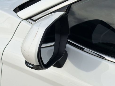 Used 2022 Toyota Camry SE FWD image 21