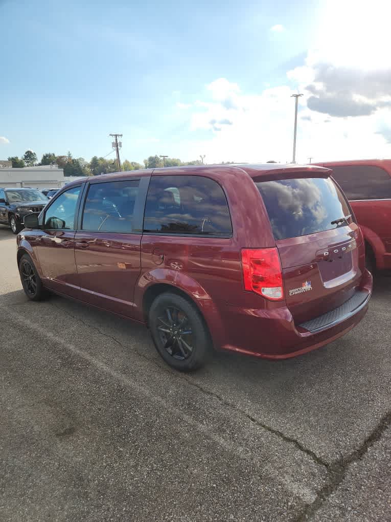 Used 2020 Dodge Grand Caravan SXT w/ Driver Convenience Group FWD image 23