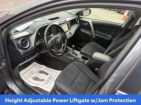 Used 2017 Toyota RAV4 XLE w/ Convenience Package AWD/4WD image 20