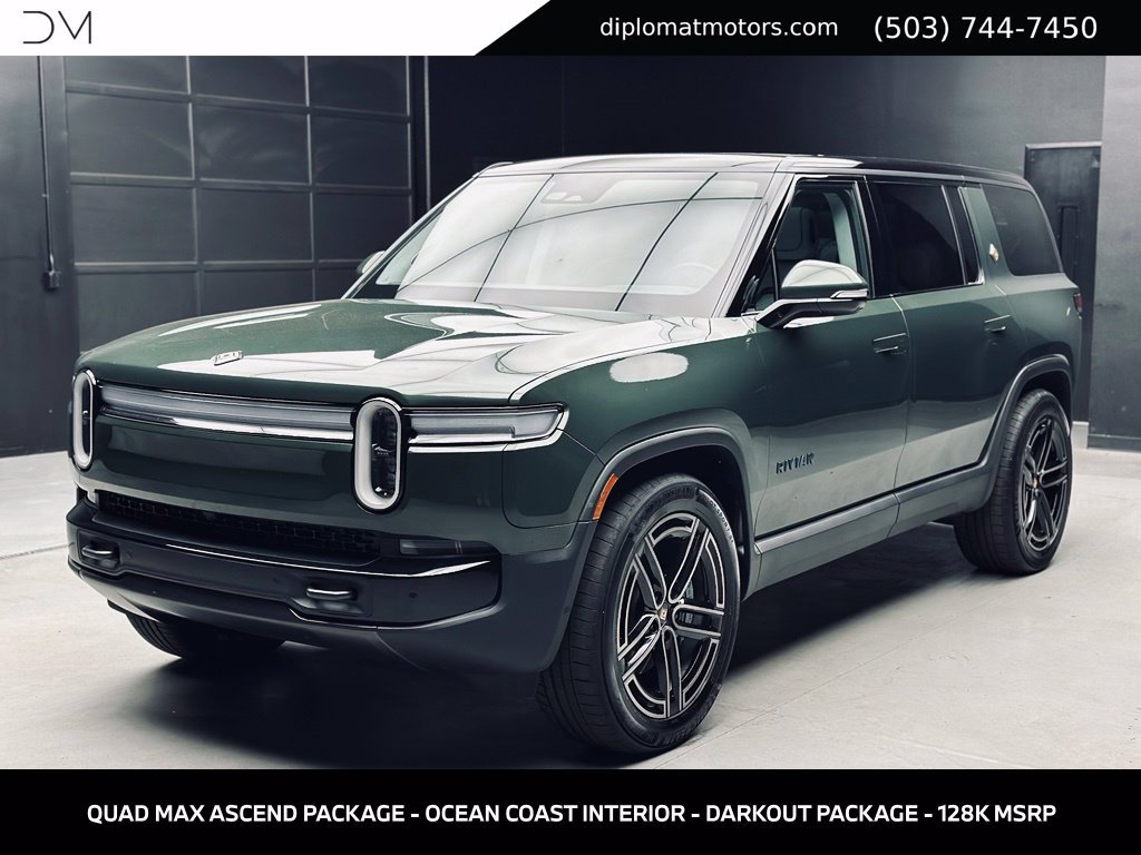 Used 2026 Rivian R1S Premium Quad AWD/4WD image 1