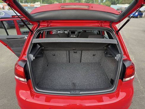 Used 2012 Volkswagen GTI 4-Door FWD image 16