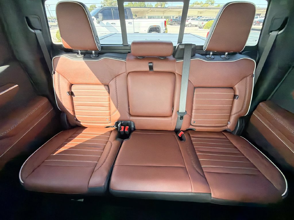 Used 2025 GMC Sierra 1500 Denali Ultimate AWD/4WD image 15