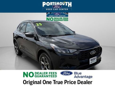 Used 2025 Ford Escape ST-Line w/ Tech Pack #1 AWD/4WD image 29