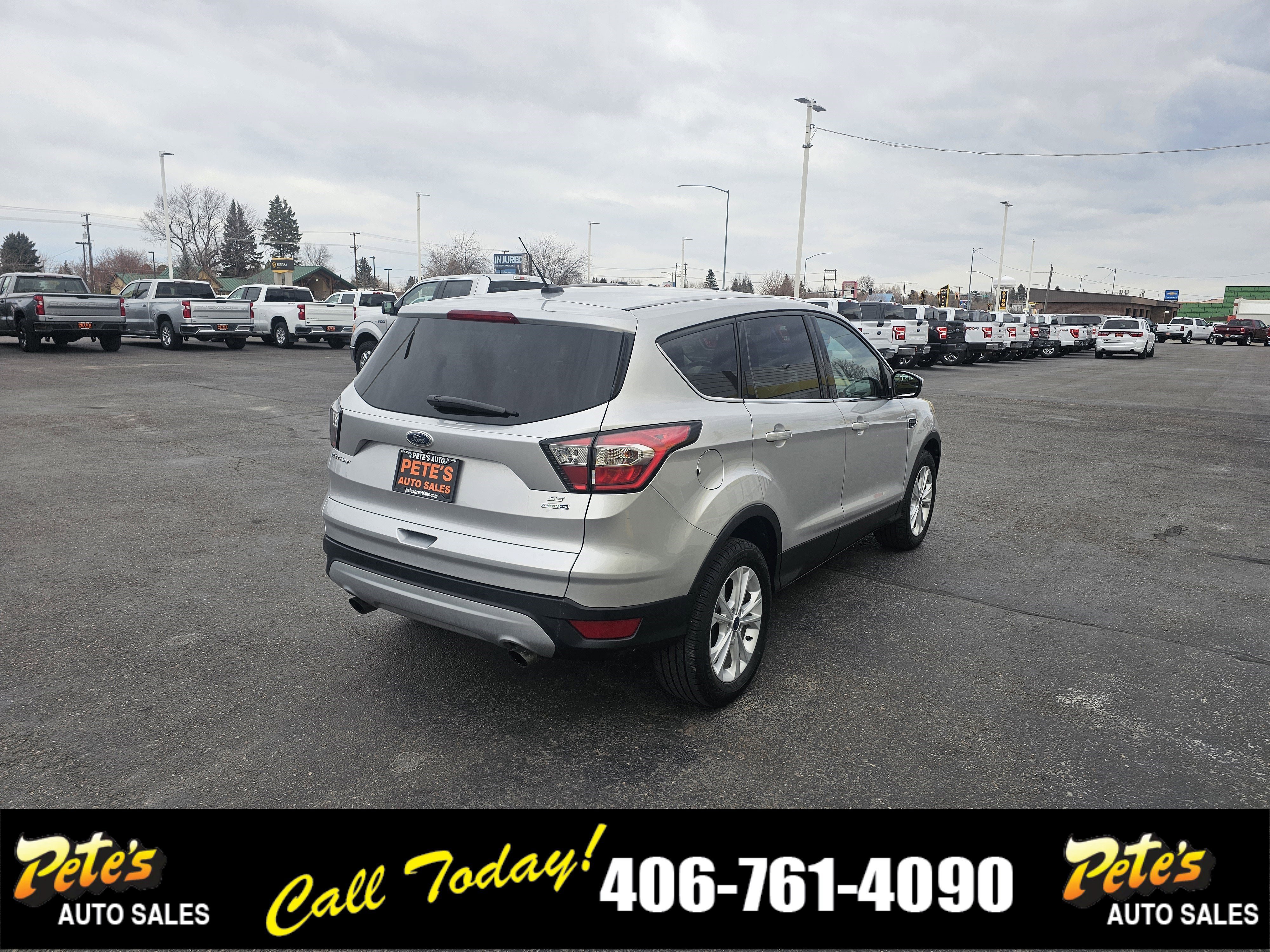 Used 2017 Ford Escape SE AWD/4WD image 4