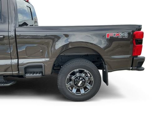 Used 2024 Ford F250 Lariat w/ Lariat Ultimate Package AWD/4WD image 13