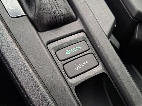 Used 2025 Honda Accord LX image 26
