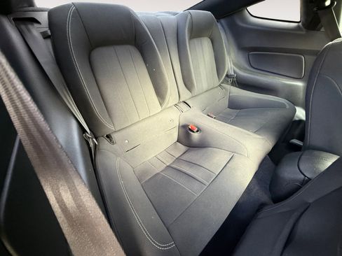 Used 2020 Ford Mustang Coupe image 18