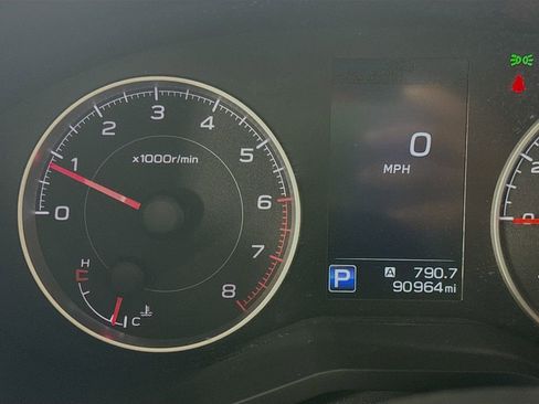 Used 2019 Subaru Ascent Premium image 14