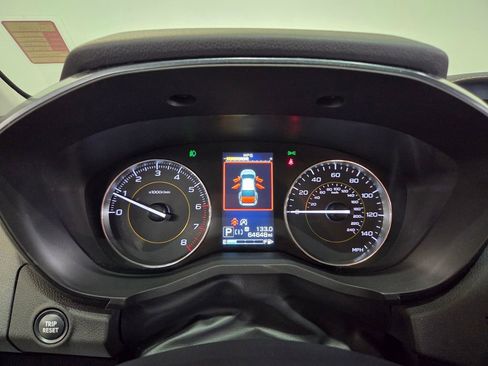 Used 2021 Subaru Crosstrek 2.5i Sport w/ Moonroof Package image 23