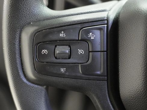 Used 2022 Chevrolet Silverado 1500 Custom image 11