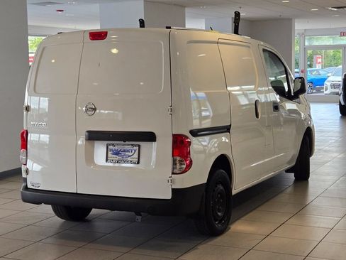 Used 2021 Nissan NV200 S FWD image 8