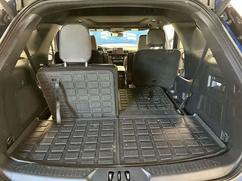 Used 2022 Ford Explorer ST-Line w/ Class IV Trailer Tow Package AWD/4WD image 27