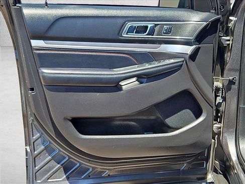 Used 2017 Ford Explorer Sport w/ Equipment Group 401A AWD/4WD image 11