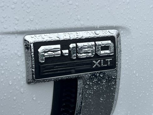 Used 2024 Ford F150 XLT w/ Mobile Office Package image 32