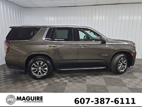 Used 2021 Chevrolet Tahoe LT w/ LT Signature Package AWD/4WD image 2