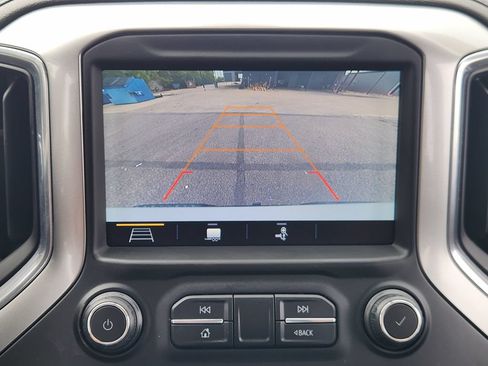 Used 2019 Chevrolet Silverado 1500 LT Trail Boss AWD/4WD image 15