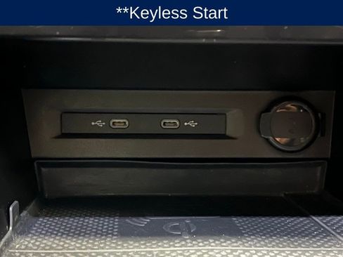 Used 2022 Volkswagen Tiguan SE R-Line AWD/4WD image 14