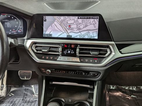 Used 2021 BMW M4 Competition w/ Executive Package image 36