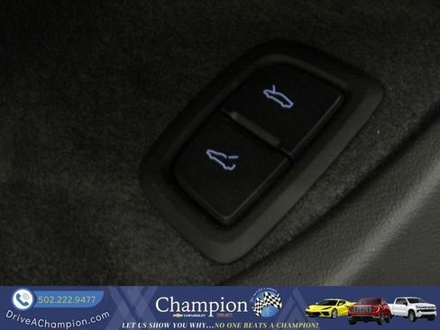 Used 2025 Chevrolet Corvette Z06 w/ Stealth Interior Trim Package RWD image 22