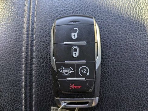Used 2025 RAM 1500 Big Horn AWD/4WD image 30